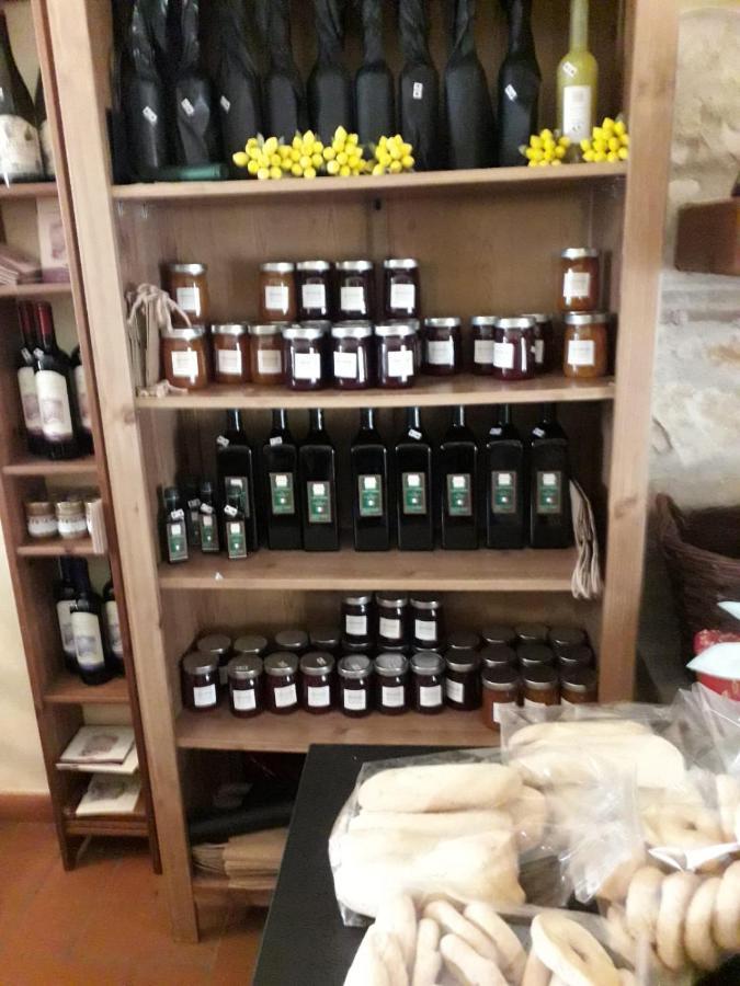Agriturismo Lupo Cerrino Tarquinia Bagian luar foto