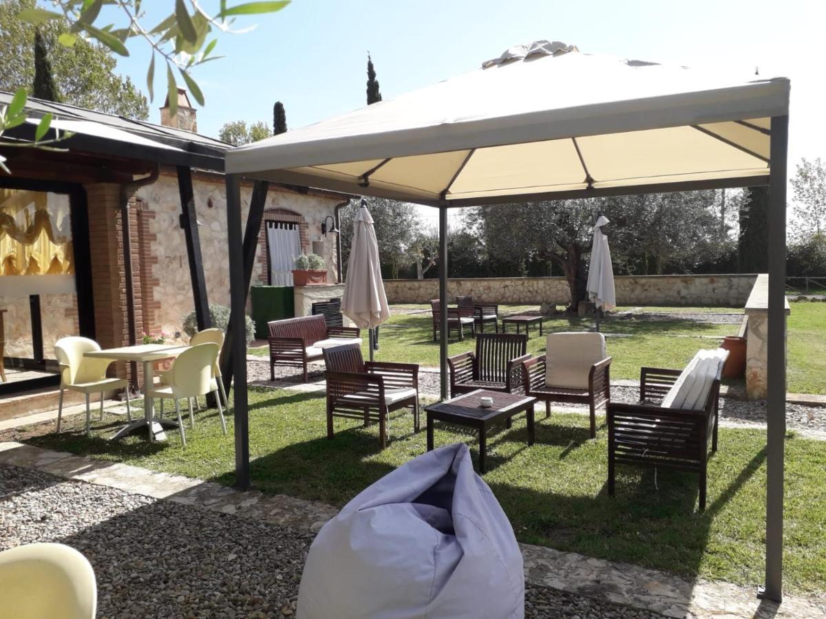 Agriturismo Lupo Cerrino Tarquinia Bagian luar foto