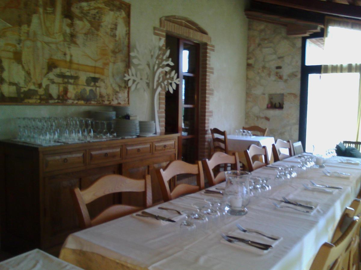 Agriturismo Lupo Cerrino Tarquinia Bagian luar foto
